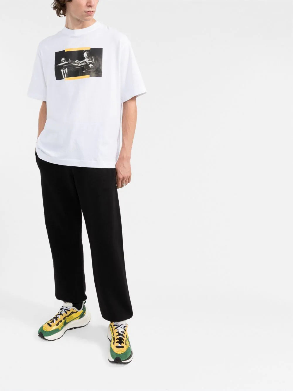 Off white carravagio blanc
